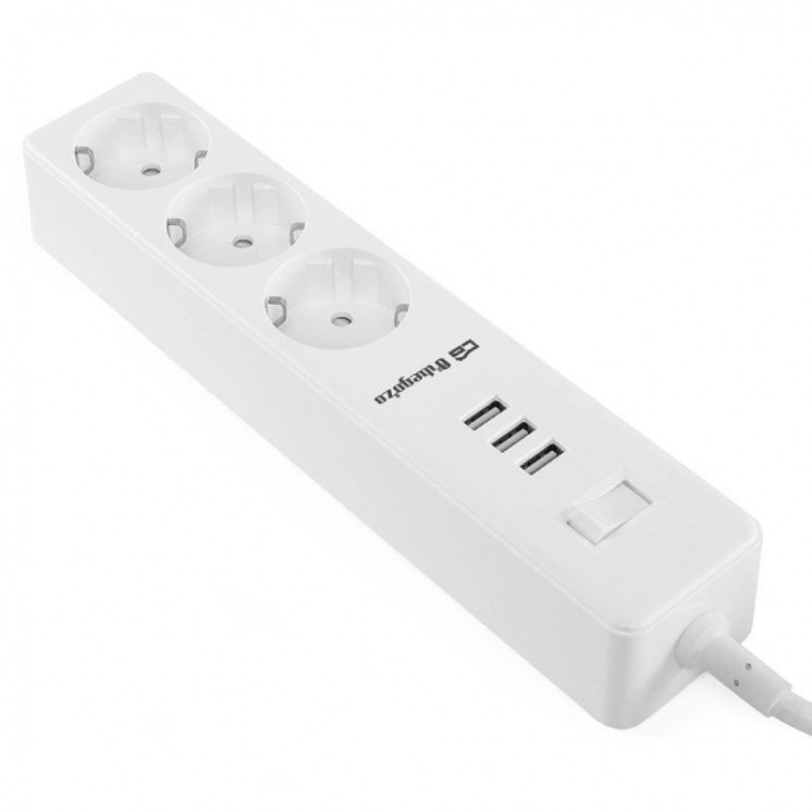 Regleta con interruptor orbegozo en 3000/ 3 tomas de corriente/ 3 usb/ cable 1.7m/ blanca